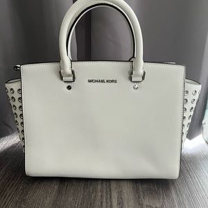 Michael Kors leather crossbody purse